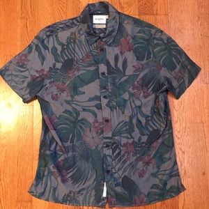 Men’s short sleeve Hawaiian shirt
